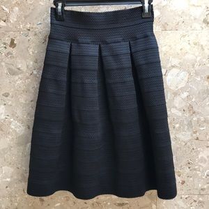 New York & Company black midi pleated skirt